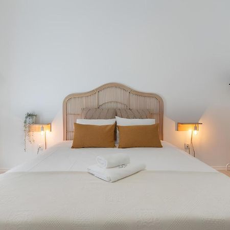 ゴレガン Galagana Charm House Bed & Breakfast エクステリア 写真